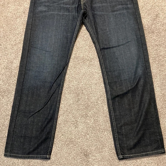 NWT Levi’s 505 Straight Fit 38W x 32L - Picture 3 of 16
